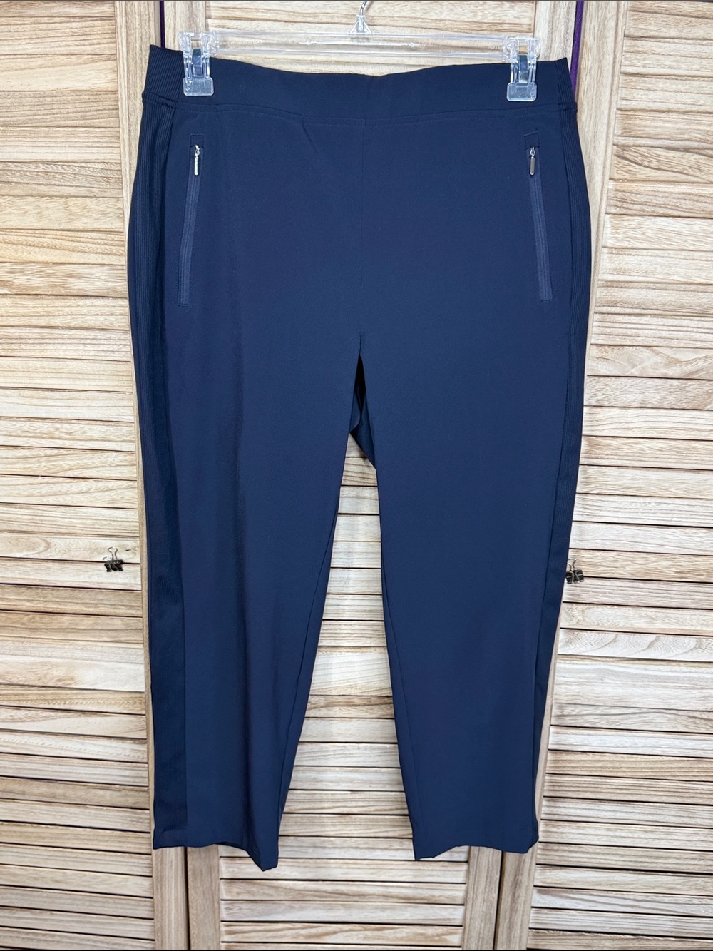 Chico's Classic Blue Stretch Zip-Pocket Pants Size 8 - Picture 2 of 14